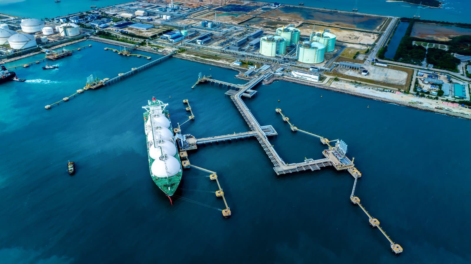 Marine import terminal with tanker berthed at the jetty